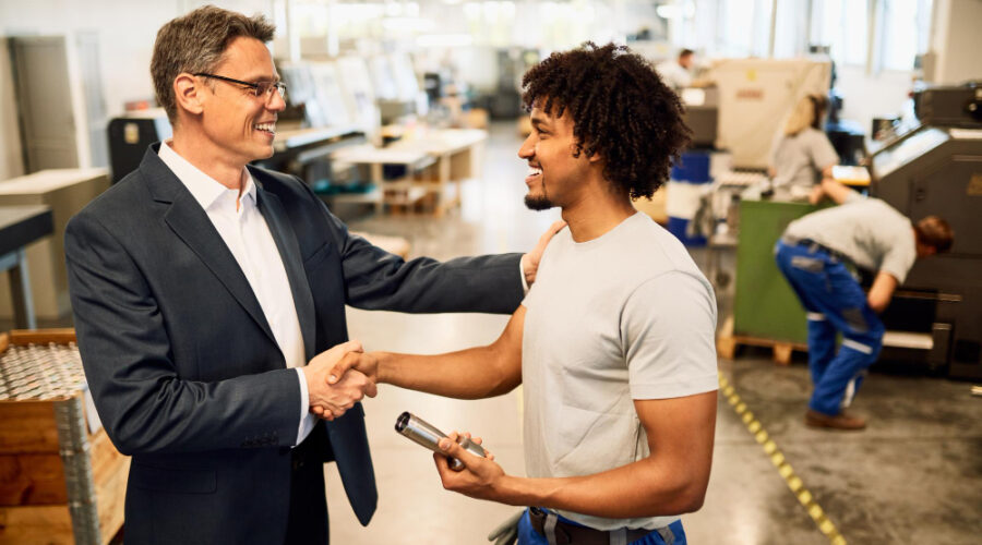 La importancia de las opiniones de los clientes: cómo las revisiones pueden mejorar la calidad de los servicios de una empresa